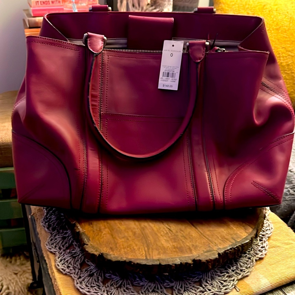 ANN TAYLOR LARGE PURSE